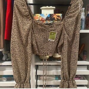 Leopard Print Long Sleeve Crop Top